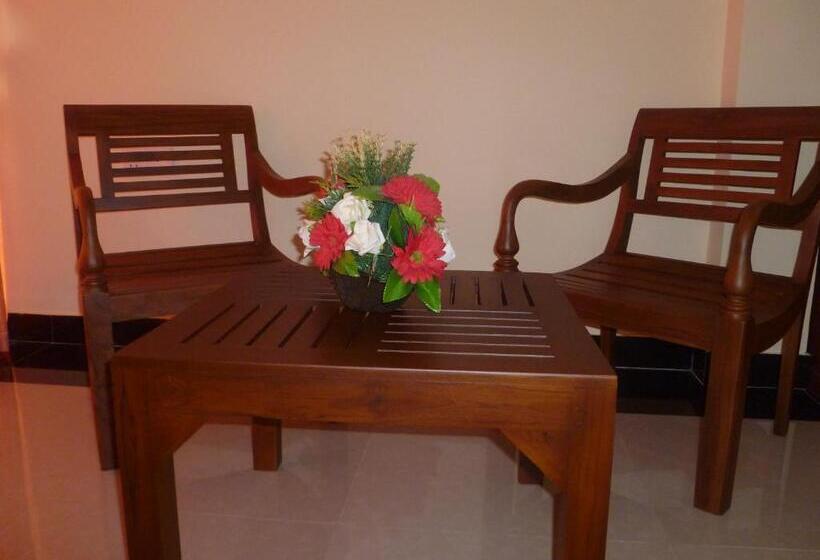 غرفة قياسية, Southern Villa