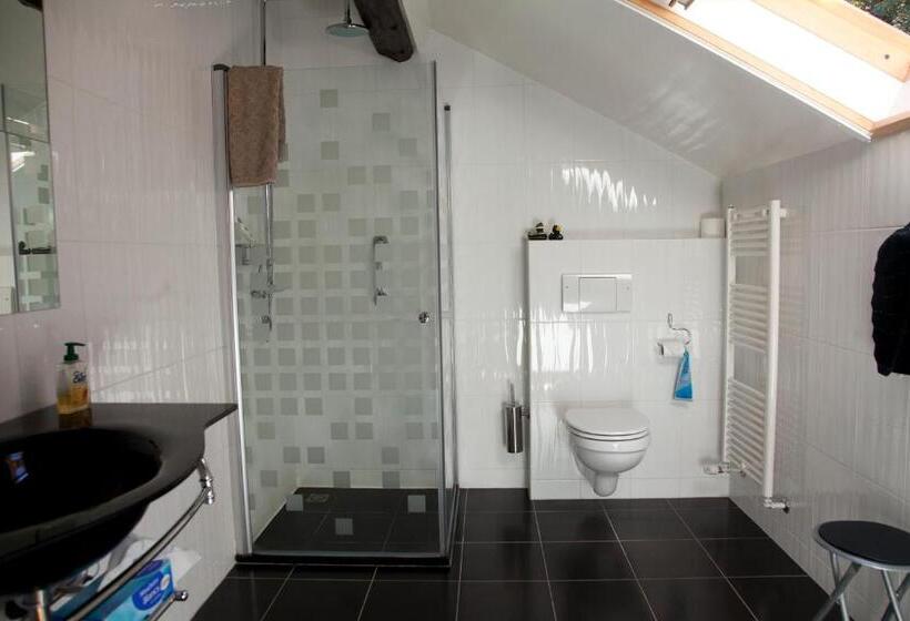 디럭스 룸, Villa Moncoeur