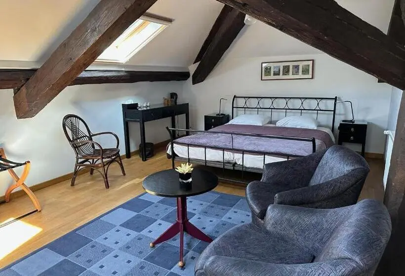 デラックスファミリールーム, Villa Moncoeur