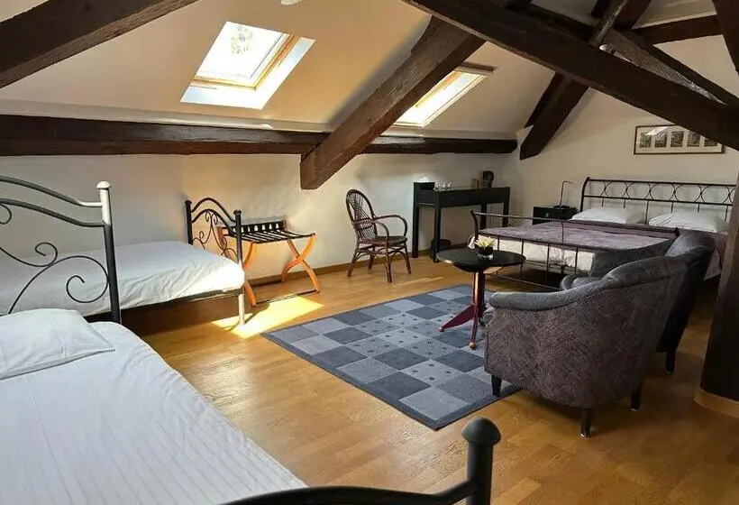 デラックスファミリールーム, Villa Moncoeur