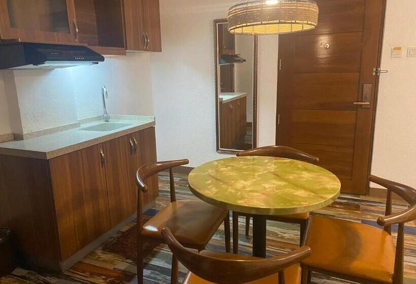 Люкс, El Puerto Marina Beach Resort & Vacation Club
