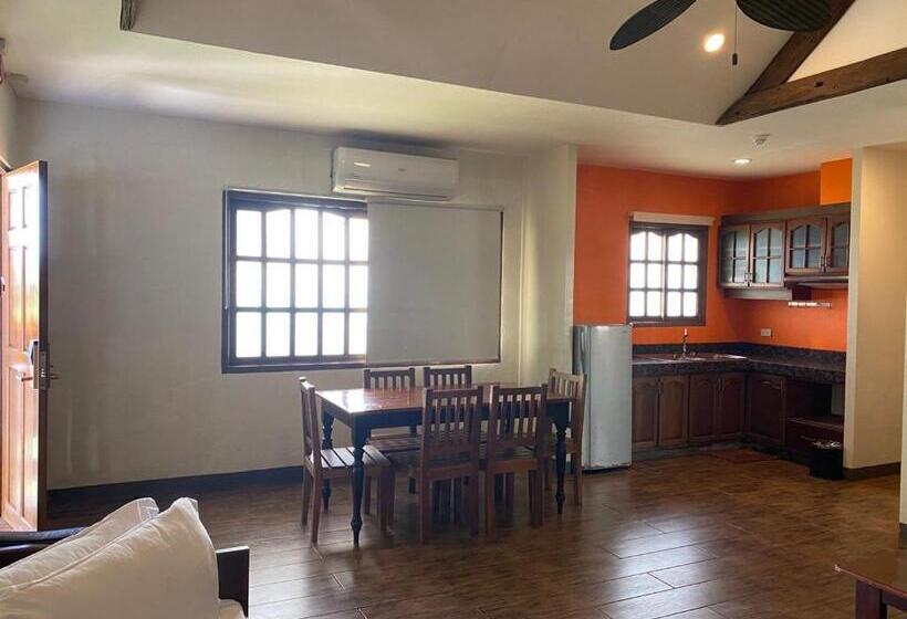 침실 2개 스위트, El Puerto Marina Beach Resort & Vacation Club