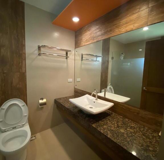 침실 2개 스위트, El Puerto Marina Beach Resort & Vacation Club