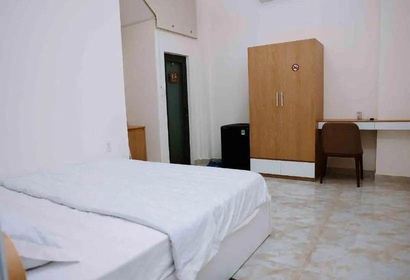 اتاق سوپریور با تخت بزرگ, Arina Luxury Hotel   Vincom Tay Ninh