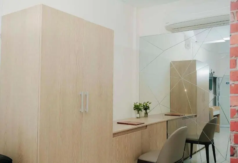 اتاق سوپریور سه تخته, Arina Luxury Hotel   Vincom Tay Ninh