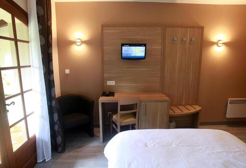 带1个卧室带泳池的公寓, Auberge De La Tour  Appartements