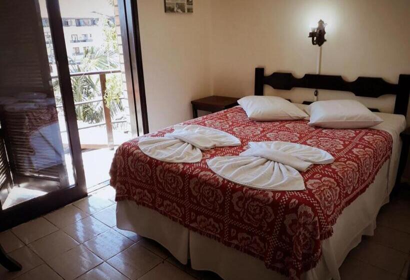 اتاق استاندارد چهار تخته, Guarita