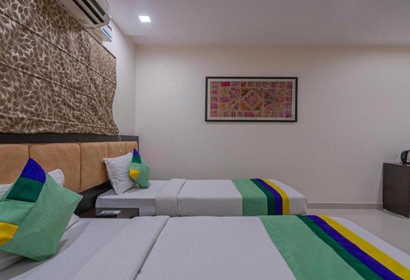 Deluxe-huone, Treebo Emerald