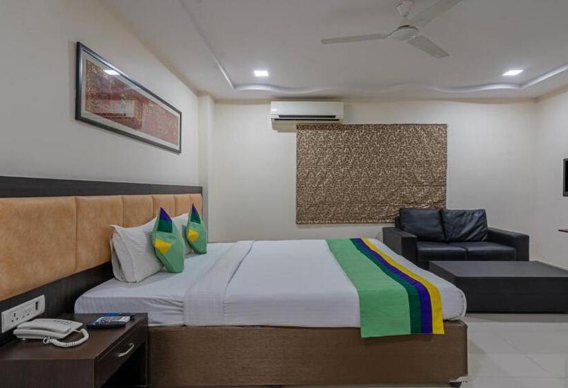 Superior-huone, Treebo Emerald