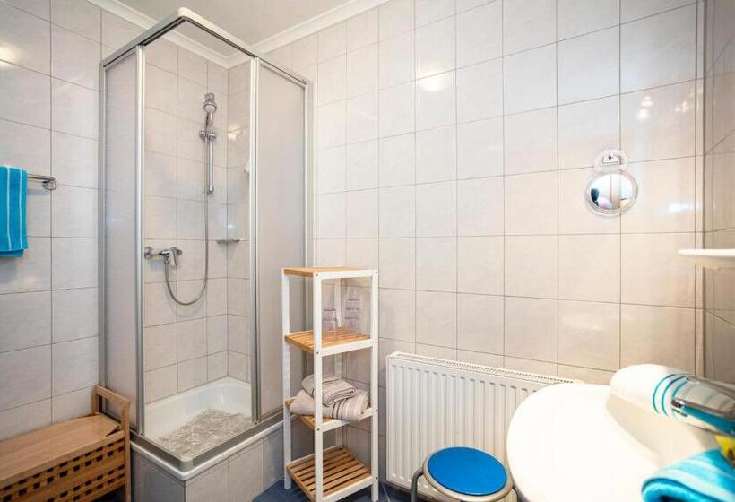 带1个卧室的公寓, Unterbiberghof