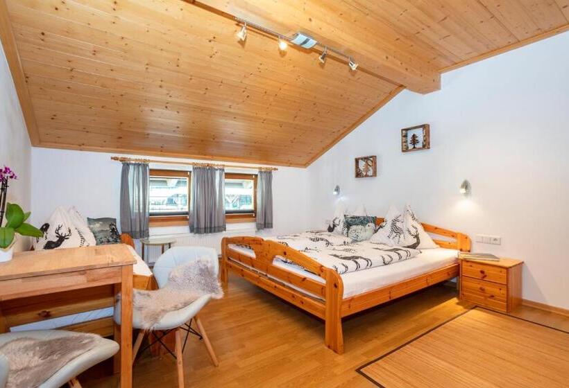 带1个卧室的公寓, Unterbiberghof