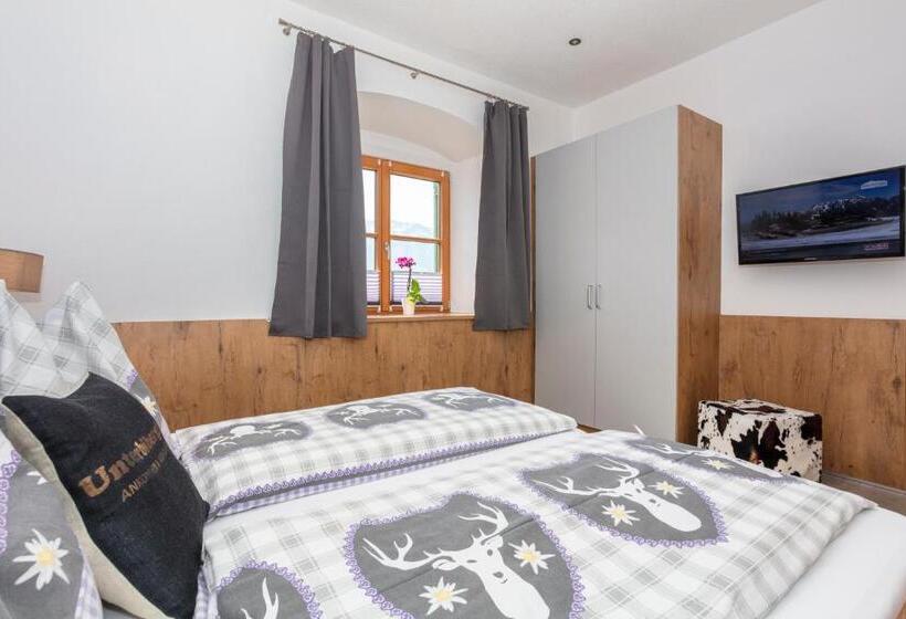 带2个卧室的公寓, Unterbiberghof