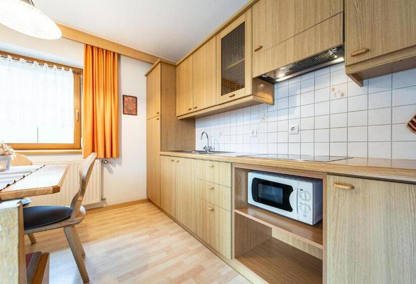 ２ベッドルームアパートメント, Unterhof