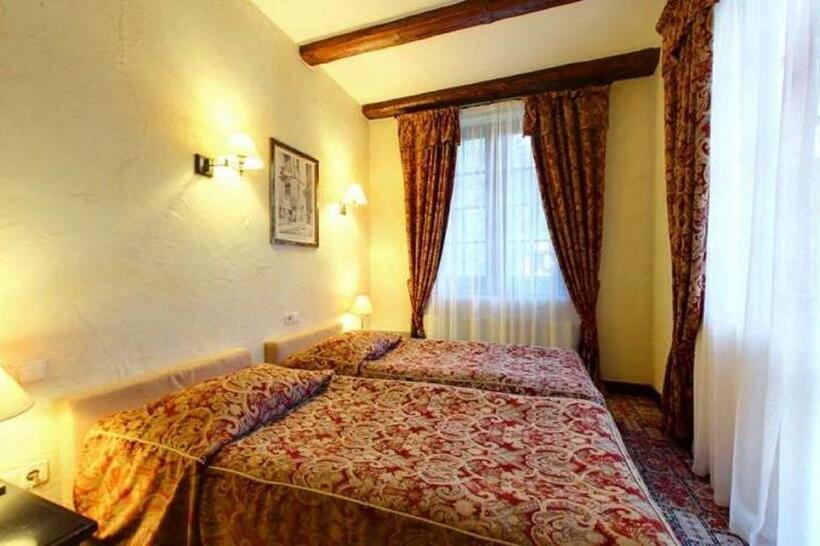 高级大房间, Vezha Vedmezha