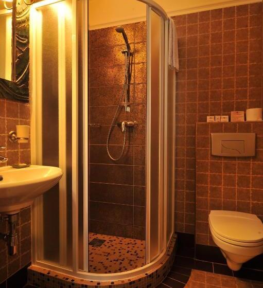 高级大房间, Vezha Vedmezha