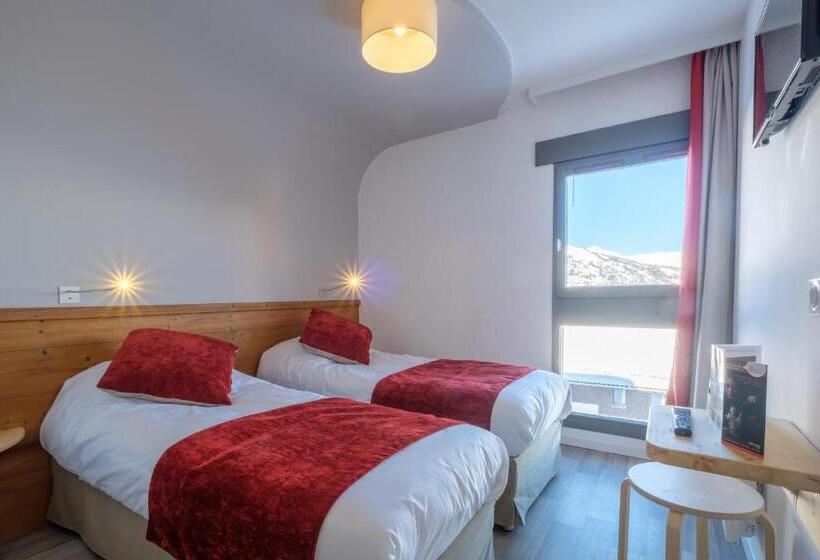 اتاق استاندارد چهار تخته, Village Le Grand Fourchon