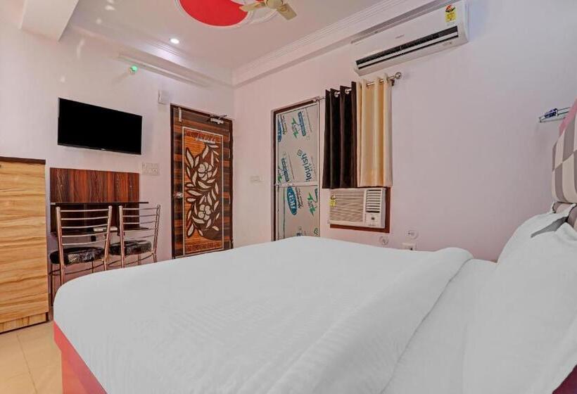 اتاق کلاسیک سه تخته, Oyo Flagship 86660 Hotel Rk Grand