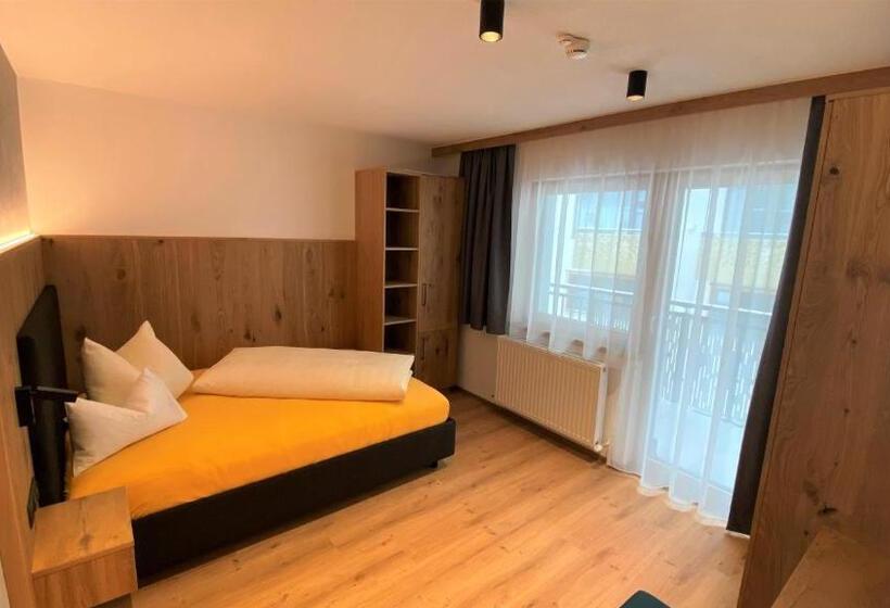 Номер Deluxe Одноместный, Garni Binta