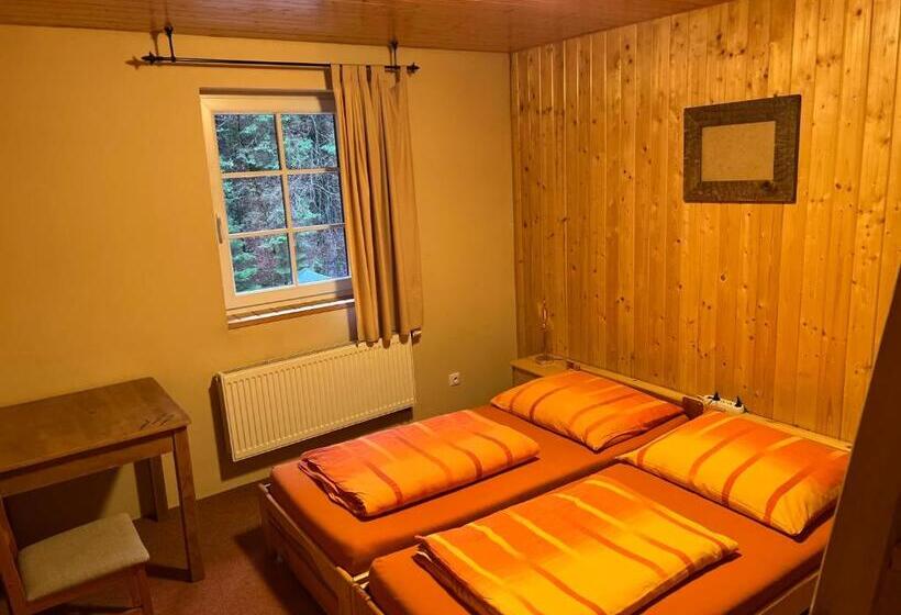 ファミリールーム, Kamenný Mlýn