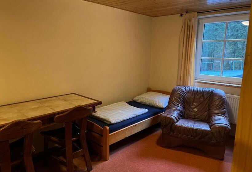 スタンダードトリプルルーム, Kamenný Mlýn