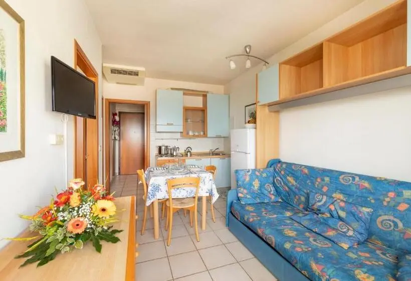 Huoneisto 2 Makuuhuonetta, Residence Brezza Di Mare