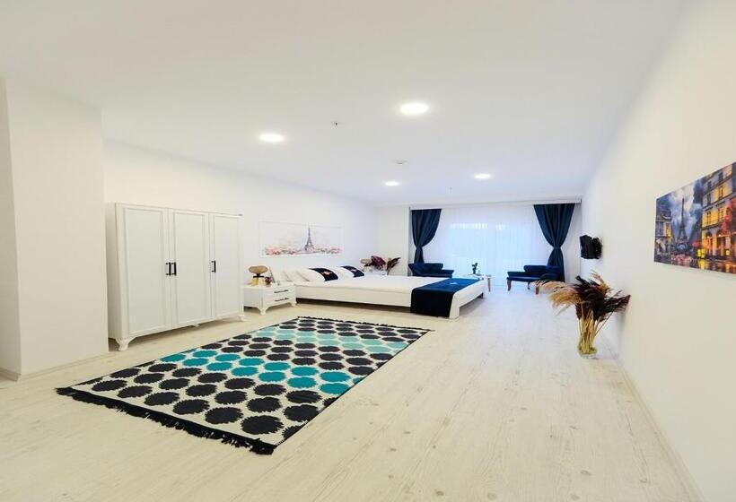 标准间, The Sunshine Otel