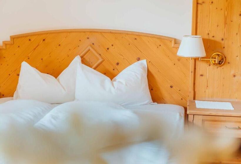 Номер Стандарт Вид на Горы, Wanderhotel Teiserhof