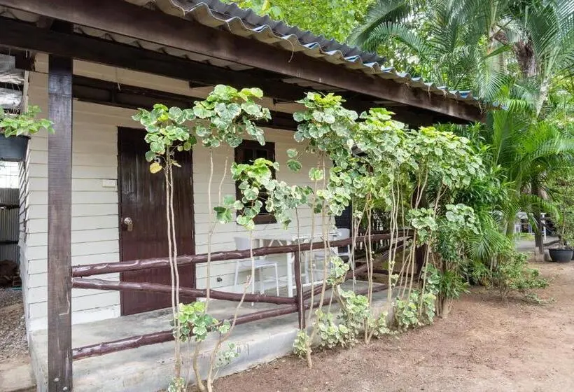 スタンダードルーム, Breeze Bungalows