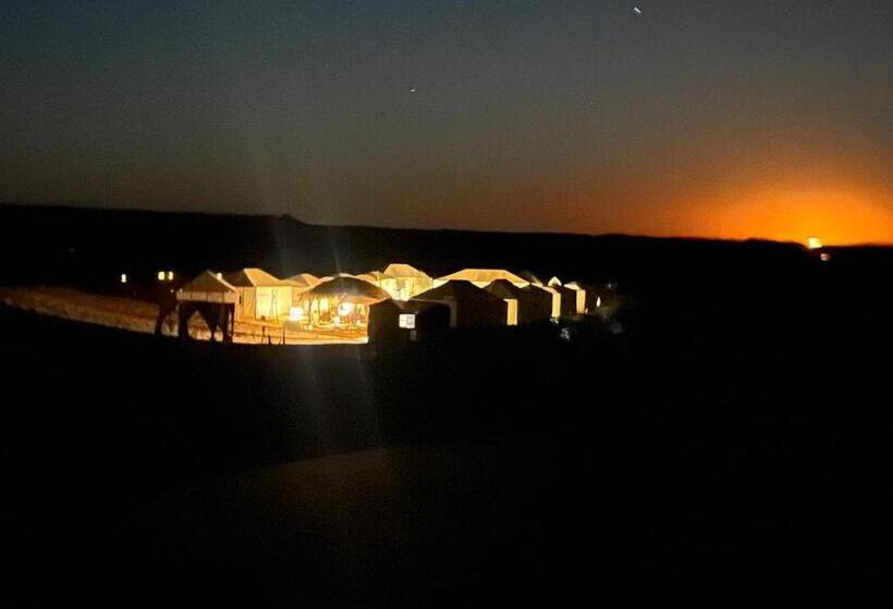 اتاق خانوادگی, Merzouga Top Luxury Camp