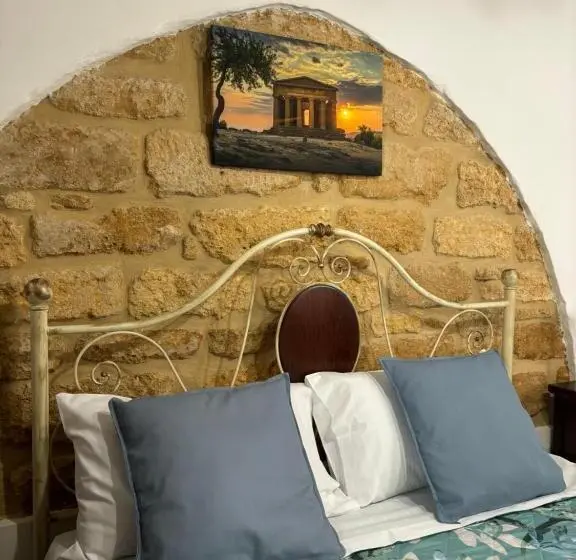 اتاق استاندارد, Home Via Neve Historical Centre