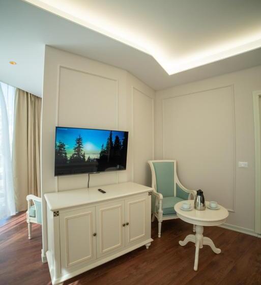 סוויטה עם נוף לעיר, Sol Invictus Boutique Hotel Durres Albania