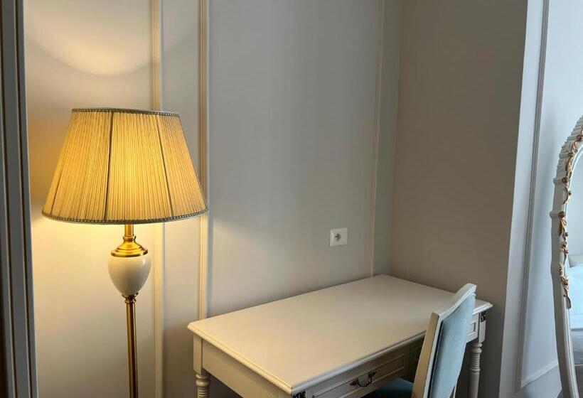 デラックスルーム, Sol Invictus Boutique Hotel Durres Albania