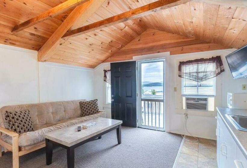 غرفة قياسية رباعية, Half Moon Motel & Cottages