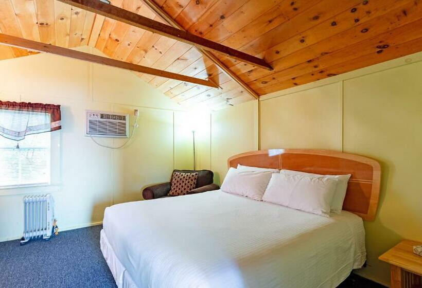 غرفة قياسية رباعية, Half Moon Motel & Cottages