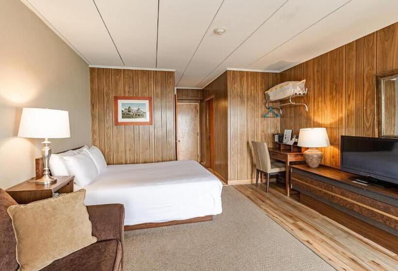 غرفة قياسية رباعية, Half Moon Motel & Cottages