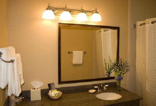 מיטת קינג בסוויטה, Best Western Lubbock West Inn & Suites