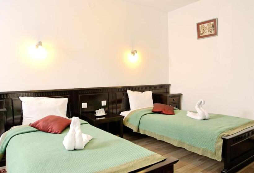 Номер бизнес-класса, Belleville