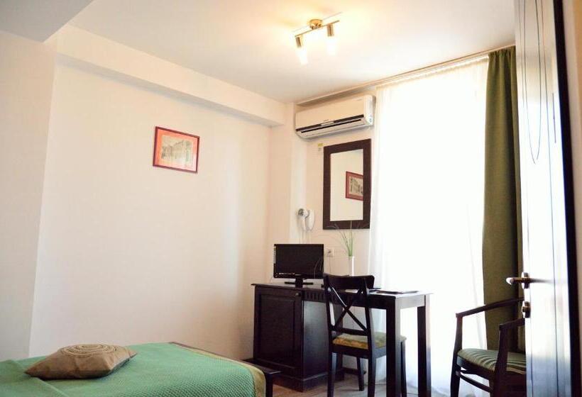 Номер Стандарт Индивидуальный, Belleville