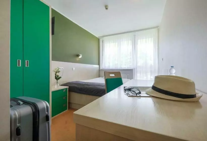 Standard Yhden Hengen Huone, Centrum Konferencyjno Rekreacyjne Molo