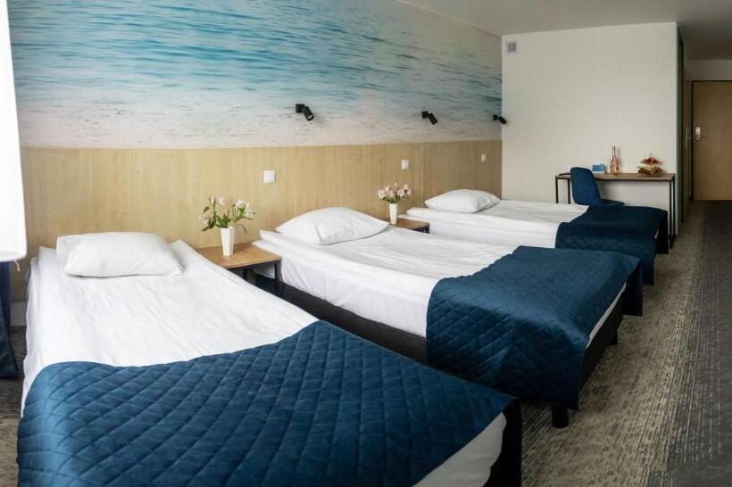 חדר סטנדרט לשלושה, Centrum Konferencyjno Rekreacyjne Molo