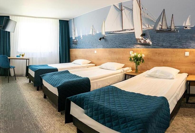 חדר סטנדרט לשלושה, Centrum Konferencyjno Rekreacyjne Molo