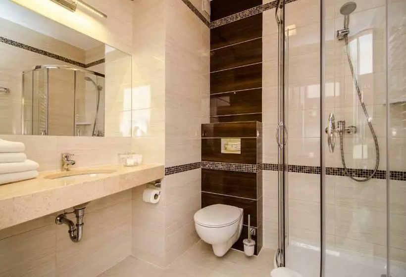 اتاق استاندارد با چشم‌انداز, Emocja Spa