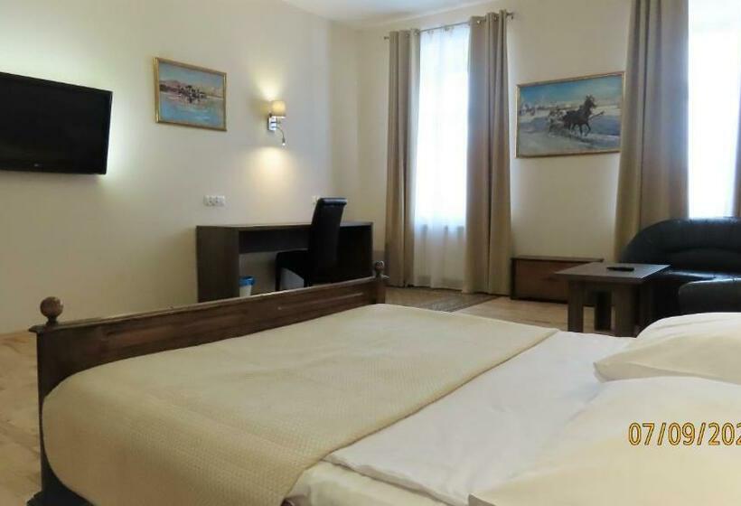 ロイヤルスイート, Euro Apart