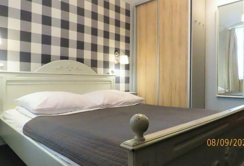 エコノミールーム, Euro Apart