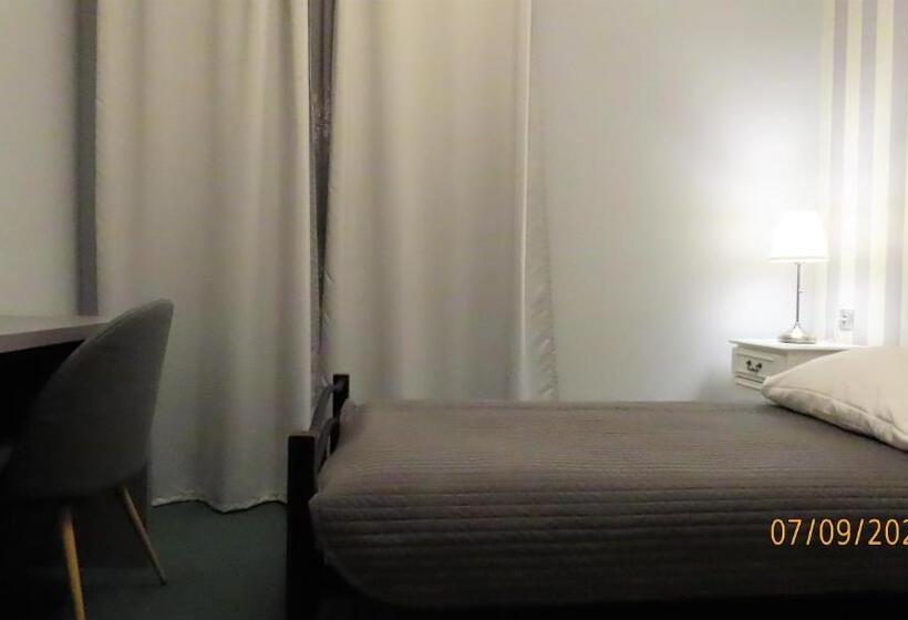 スタンダードルーム, Euro Apart