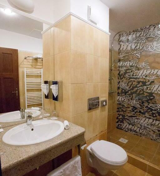 غرفة قياسية فردية, Golden Eagle