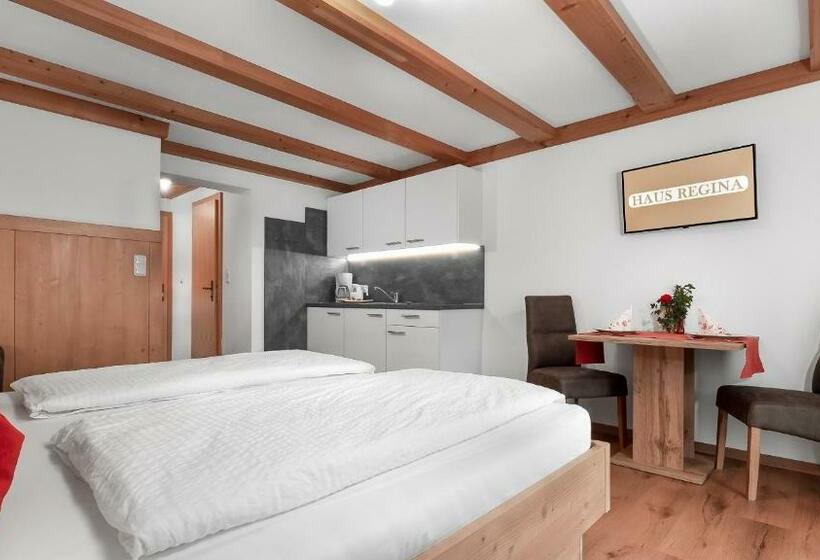 إستوديو قياسى, Haus Regina