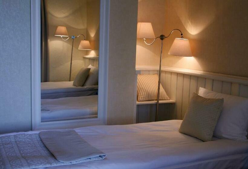 اتاق استاندارد با چشمانداز دریاچه, Jabłoń Lake Resort