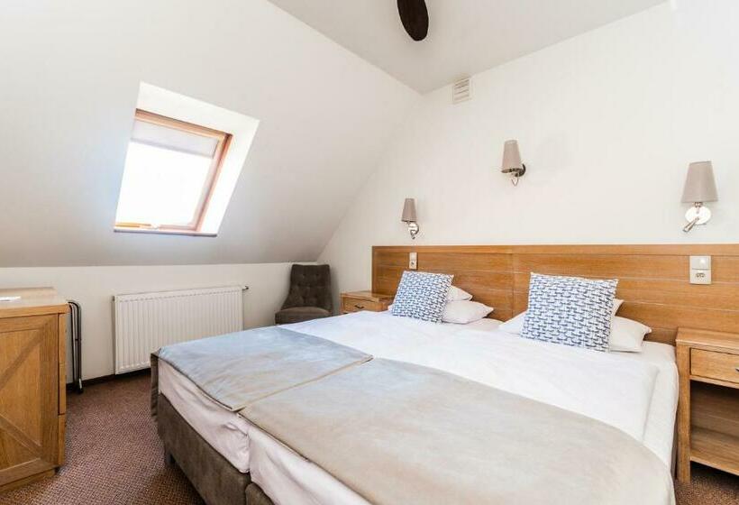 ジュニアスイート, Kahlberg