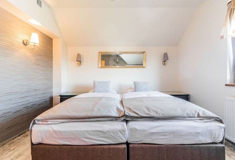 Apartamento 1 Dormitório, Kahlberg